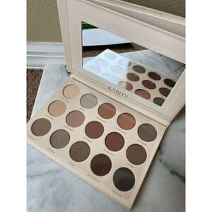 Karity Nude 15 Pan Eye Shadow Palette